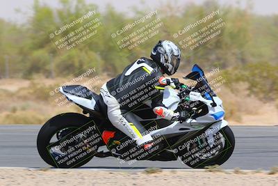 media/Mar-28-2022-Superbike Trackdays (Mon) [[b8603d0f67]]/Advanced Group (1pm-130pm)/Turn 9/